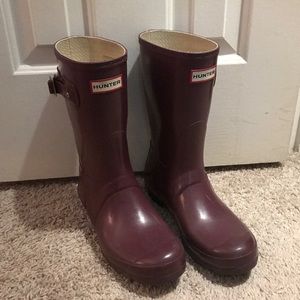 Maroon purple short Hunter boots